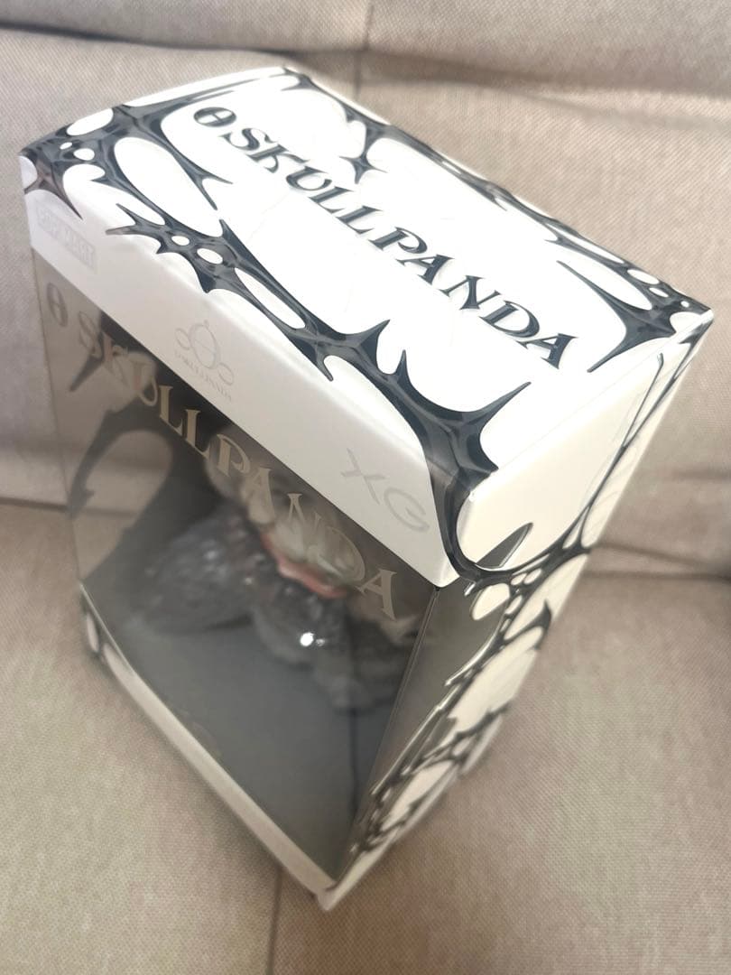 【しっぽ大き目】【目綺麗】【メイク濃い目】【速達も可能】スカルパンダ × XG