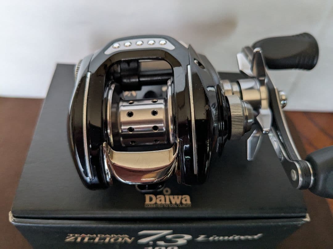 09限定❗️ダイワTD・ジリオンリ7.3リミテッド100