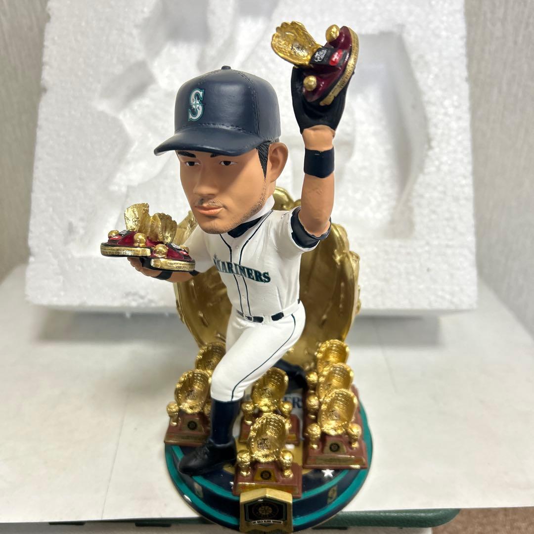 世界151体限定！イチロー球団認定ゴールデングラブ賞、ボブルヘッド人形➕ギフト有