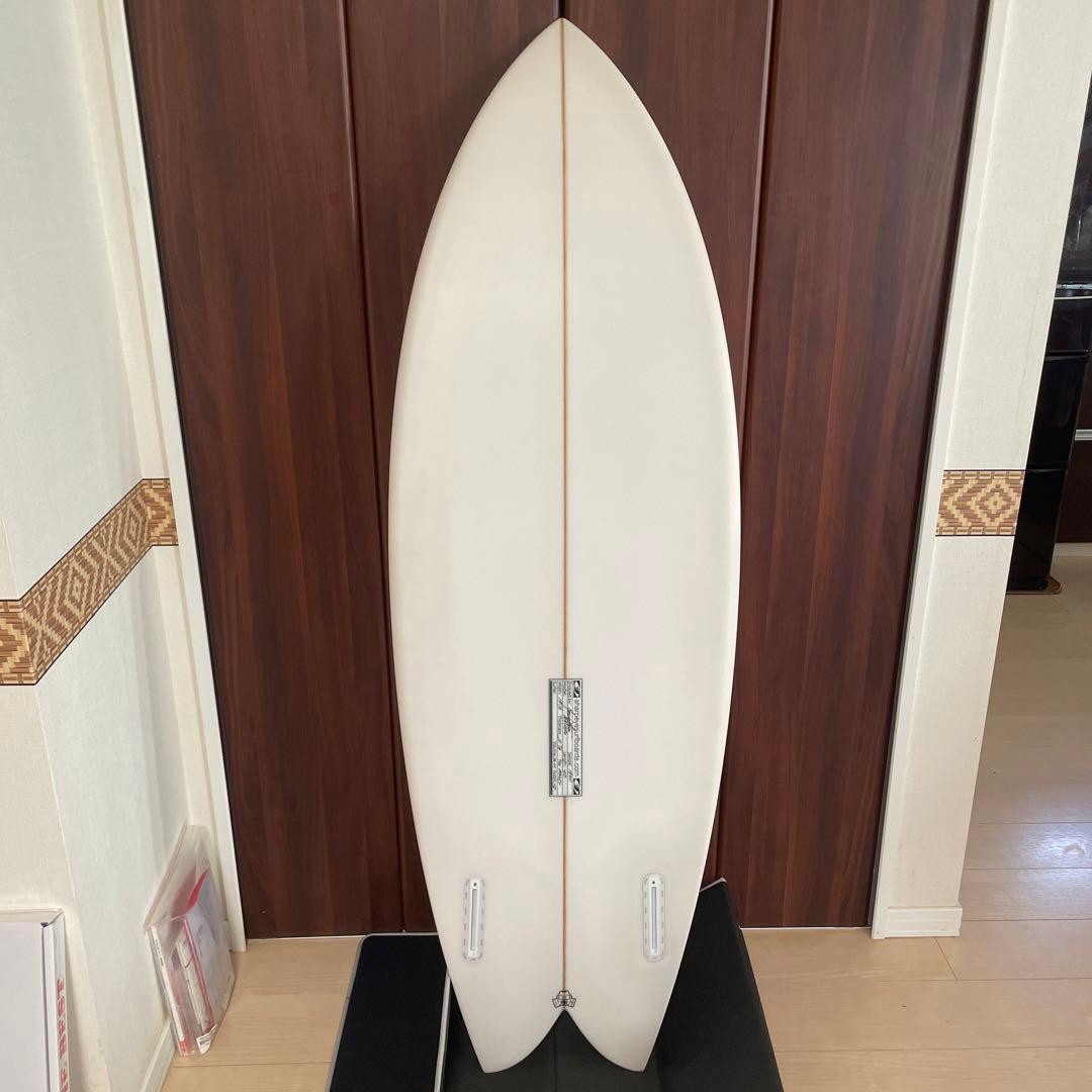 シャープアイ　マグロ5.2 美品