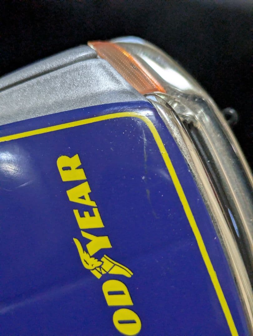 マッチボックス　1:24 1999 フォード Fシリーズ スーパーデューティ