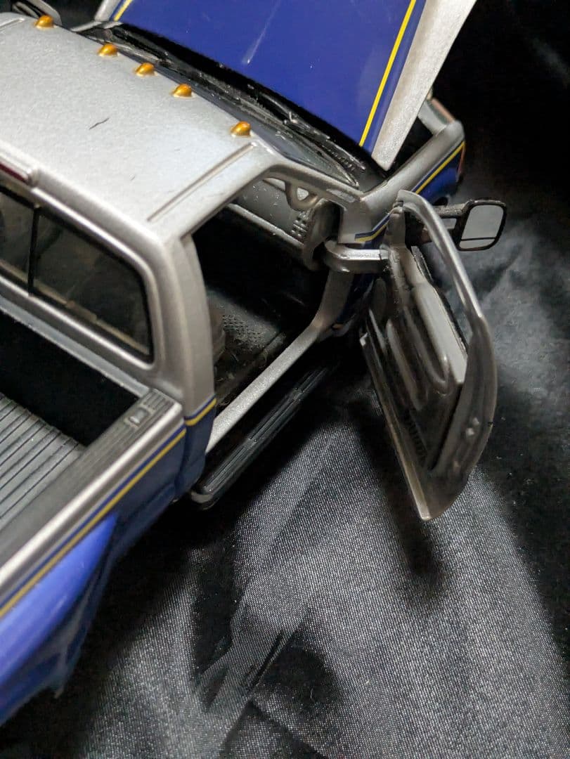 マッチボックス　1:24 1999 フォード Fシリーズ スーパーデューティ