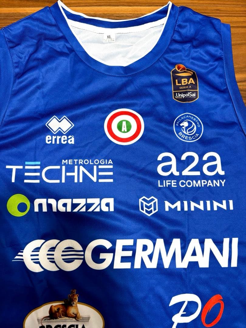 【新品・日本未発売】イタリア スポンサー ウェア セリエA ノースリーブ　シャツ