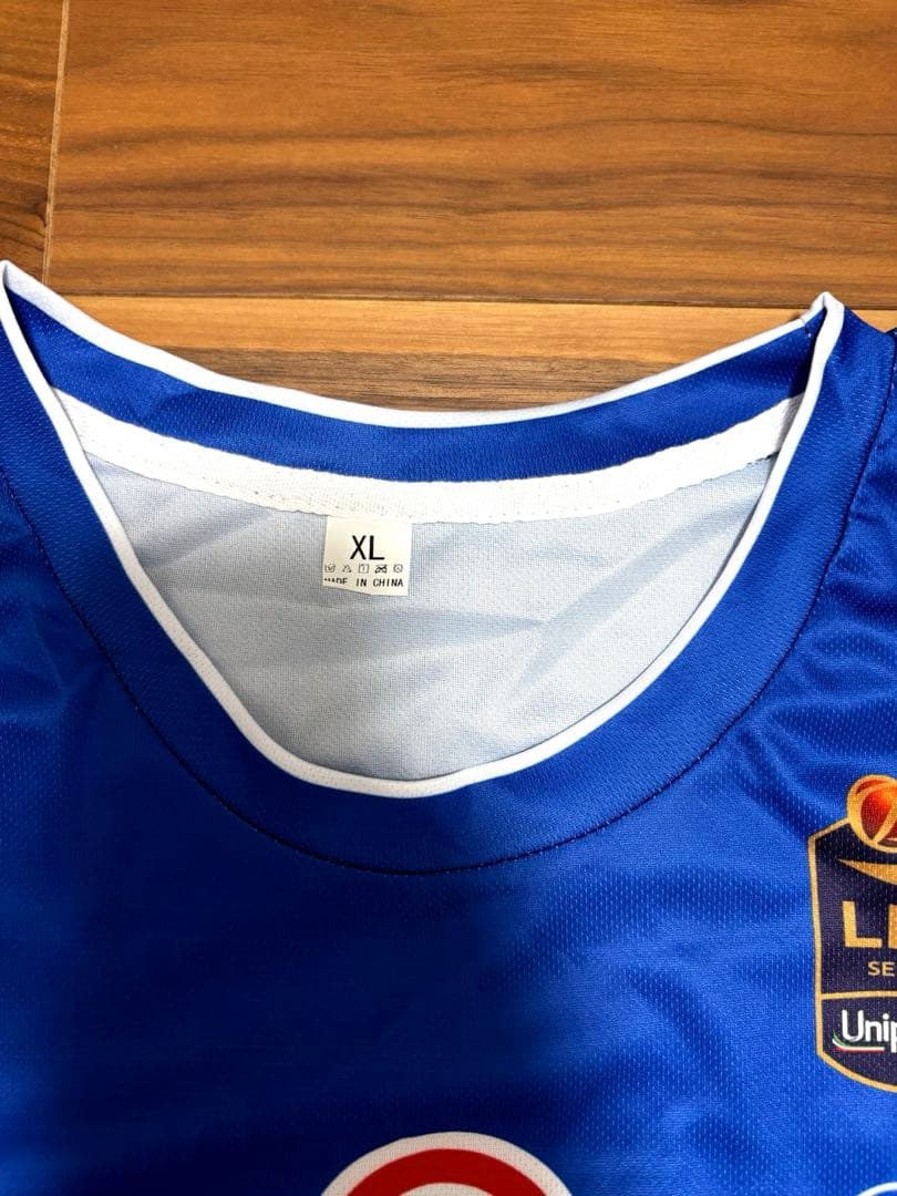 【新品・日本未発売】イタリア スポンサー ウェア セリエA ノースリーブ　シャツ