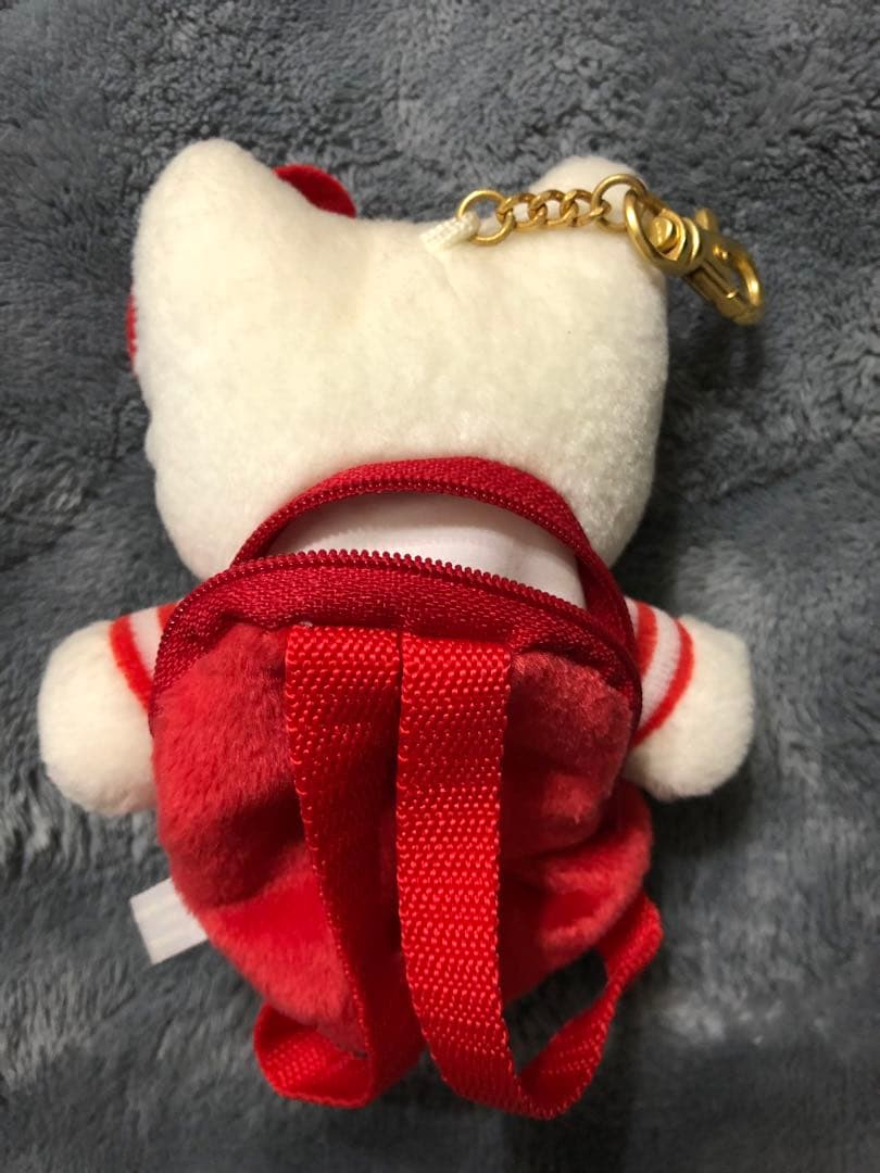 ハローキティちゃん　ぬいぐるみ　4体