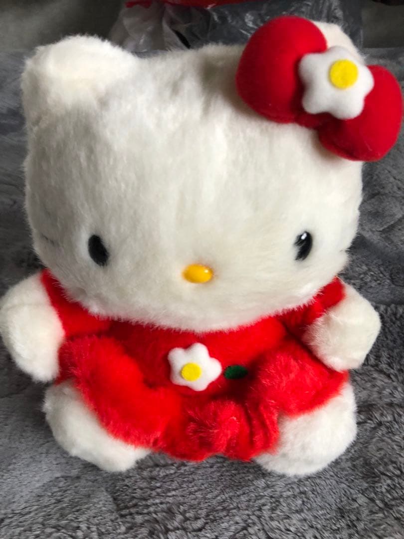 ハローキティちゃん　ぬいぐるみ　4体