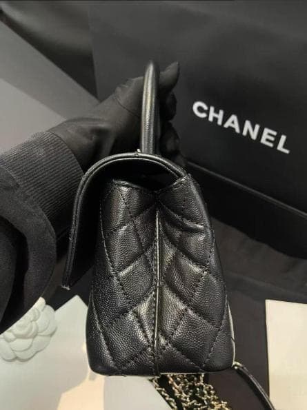 ブラック キルティング ハンドバッグ~~~