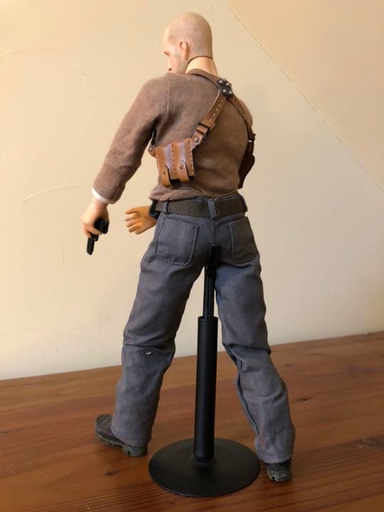 ダイハード　ブルースウイリス似　フィギュア1/6