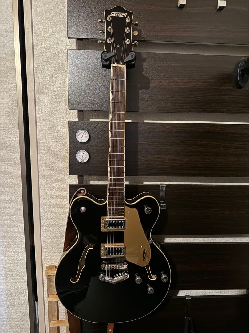 ギター GRETSCH G5622Double-Cut with V-Stoptail