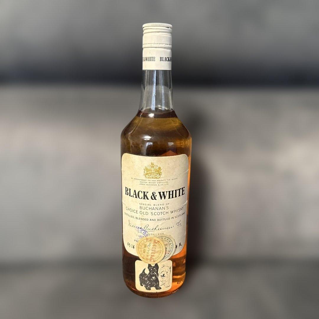 未開封　BLACK & WHITE スコッチウイスキー