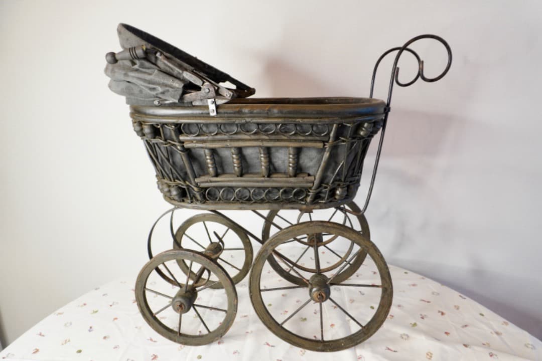 フランス アンティーク ドール用ベビーカー 乳母車 ラタン アイアン