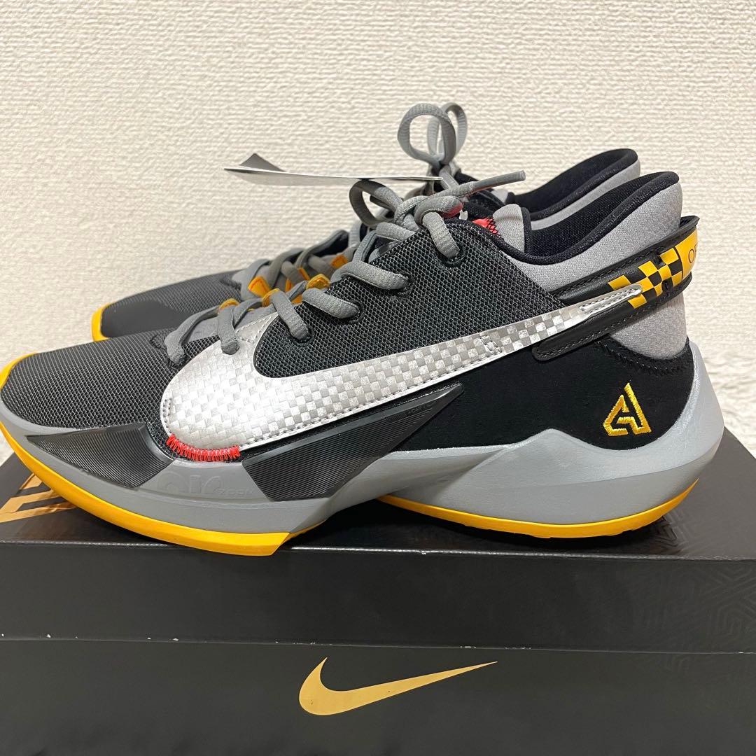 新品 NIKE CK5424-006 バスケットシューズ 27cm