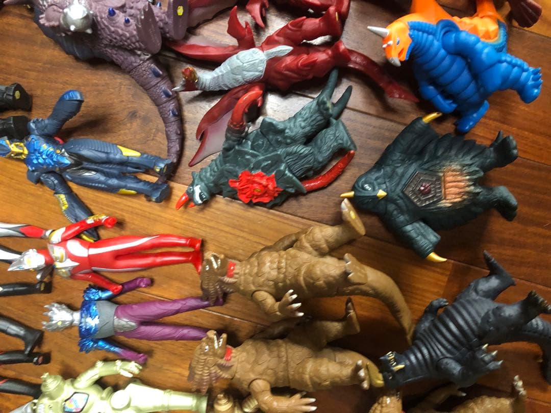 ウルトラマン ウルトラ怪獣 ソフビ ウルトラ怪獣500 ライブサイン付 限定