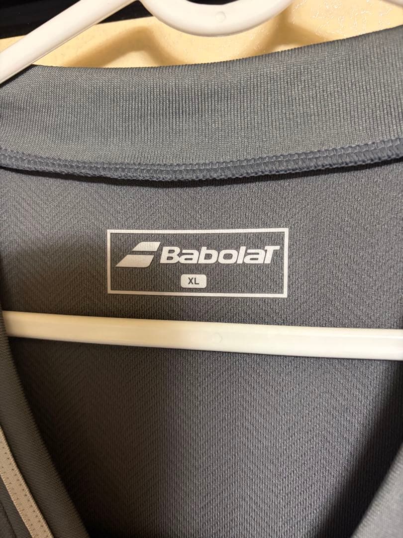 Babolat グレー Vネックワンピース　XL