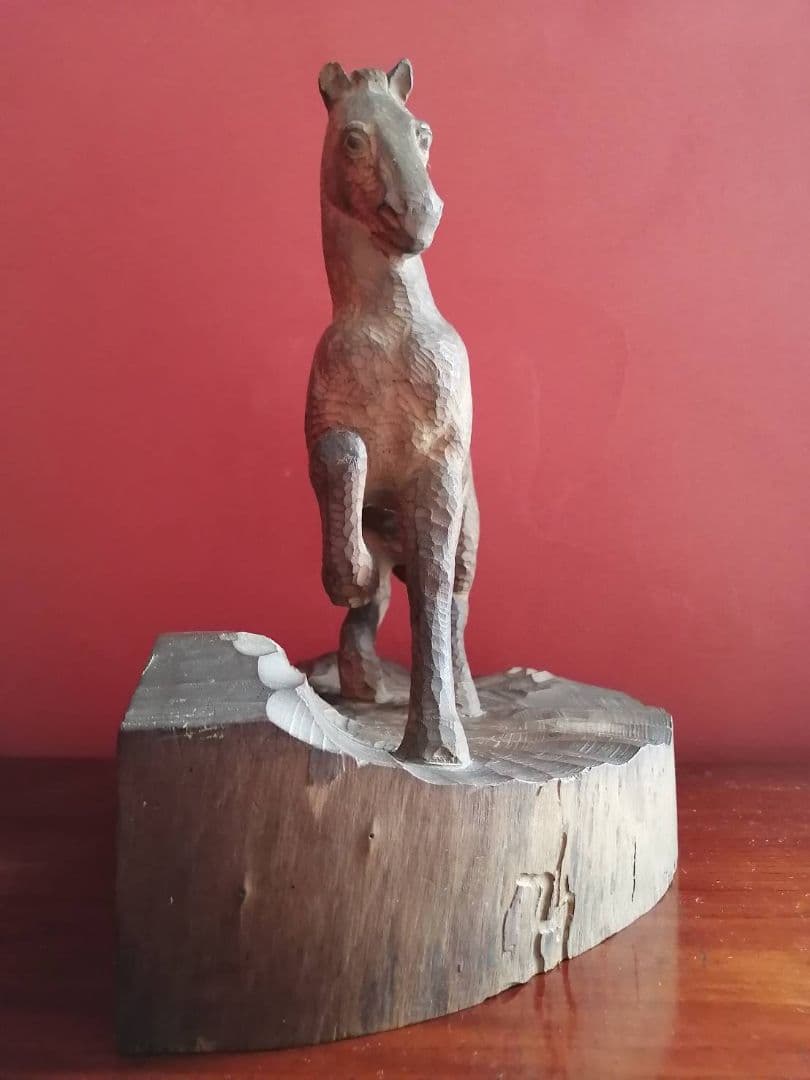 杉本宗一・作　木彫　一木の馬（刻銘有り）