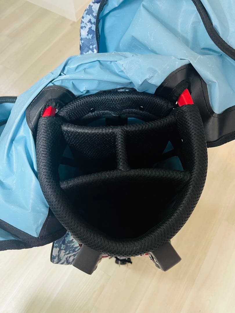 軽量、美品　Srixon 迷彩柄 スタンドゴルフバッグ