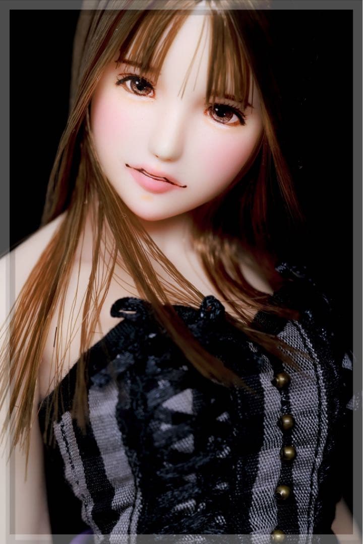 ♪♪ 1/6 　ドール カスタムドールヘッド　　睦実　(ともみ)　　♪♪
