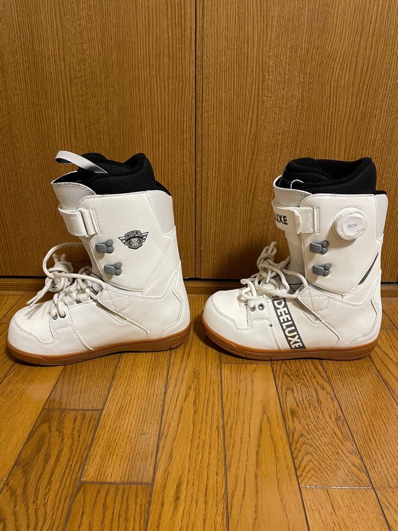 DEELUXE D.N.A.24.0cm 23-24モデル