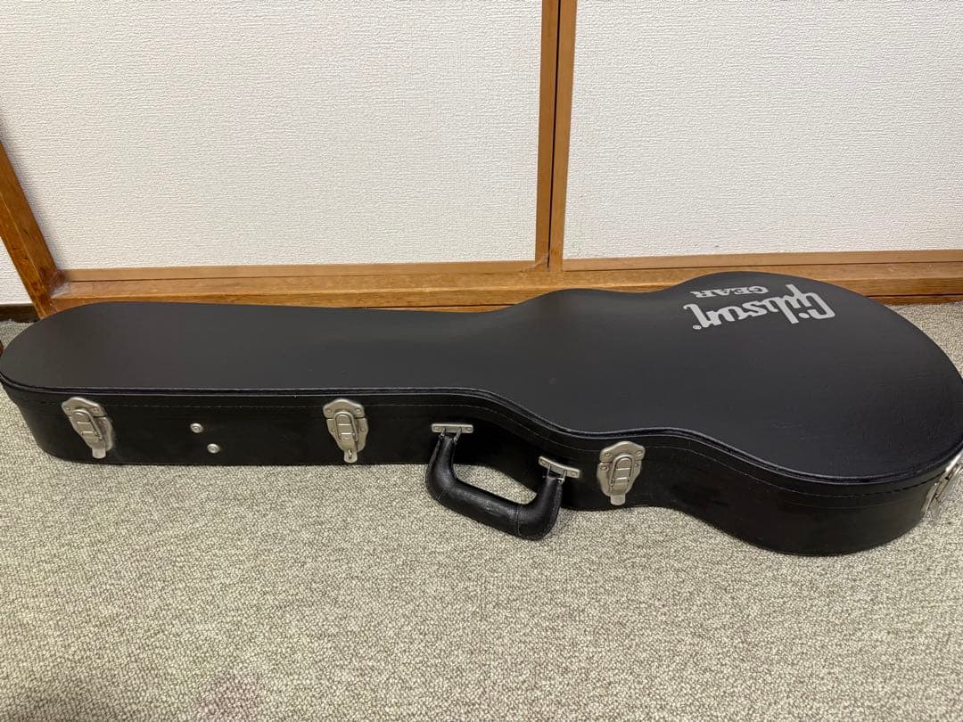 ギブソン　Les Paul Studio Faded 2011年