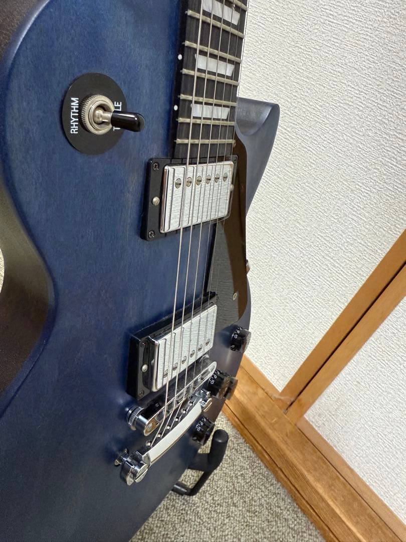 ギブソン　Les Paul Studio Faded 2011年