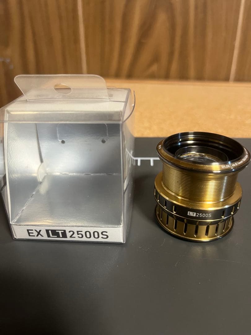 SLPワークス EX LT 2500S スプール 美品　ダイワ