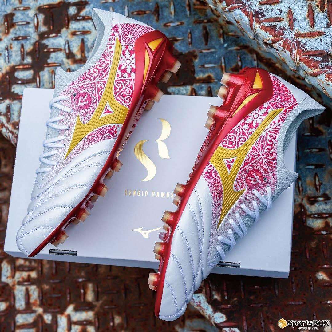 ミズノ セルヒオ ラモス モレリアネオ 4 β SR4 JAPAN 27cm