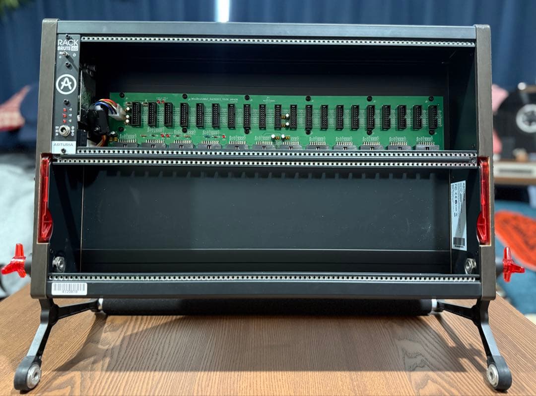Arturia RackBrute 6U Noir モジュラーシンセ