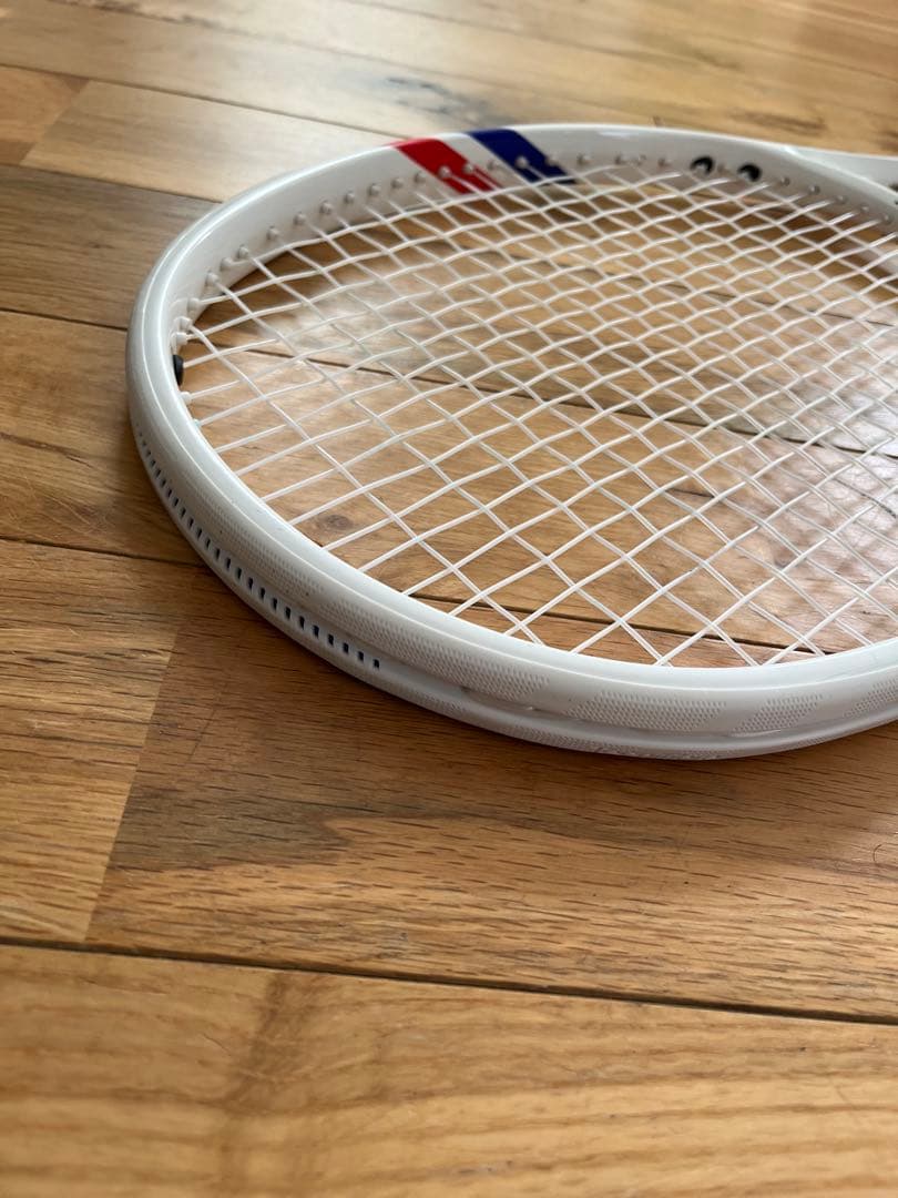 【2025年モデル】美品 テクニファイバー T-FIGHT 305S グリップ2