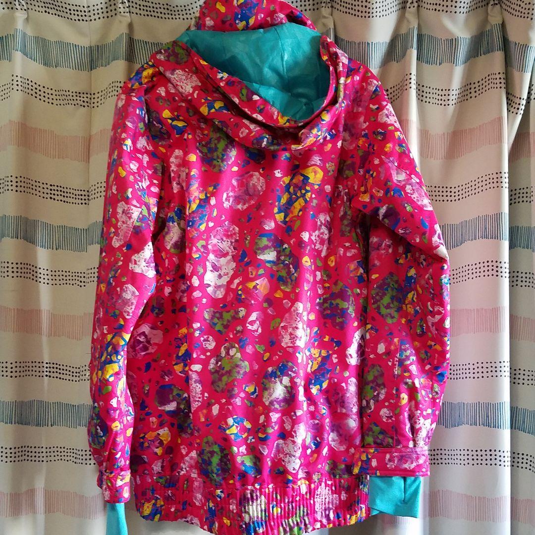 swivelのスノーウェア。スノーボード、スキー