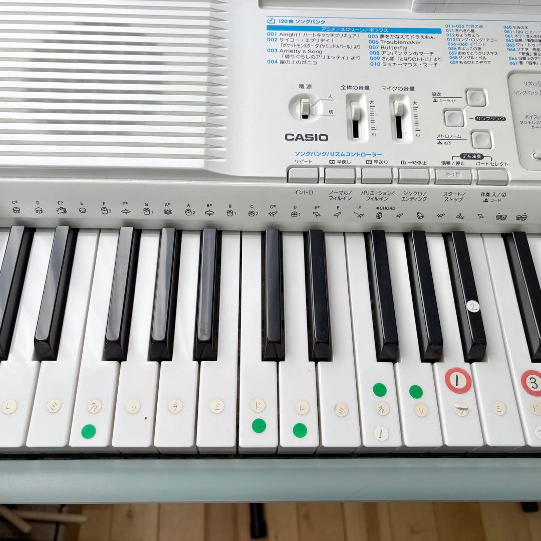 CASIO カシオ　光ナビゲーションキーボード　LK-108 かわいい電子ピアノ