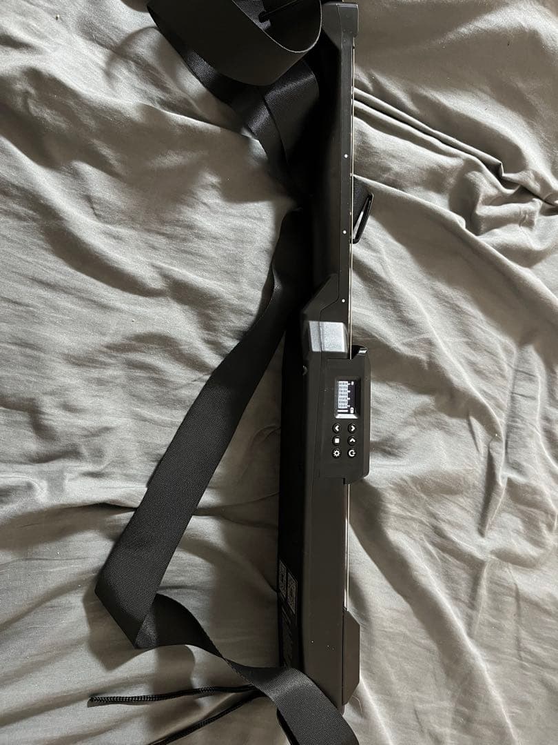 ポータブル　トラベルギター　初心者向け　練習用