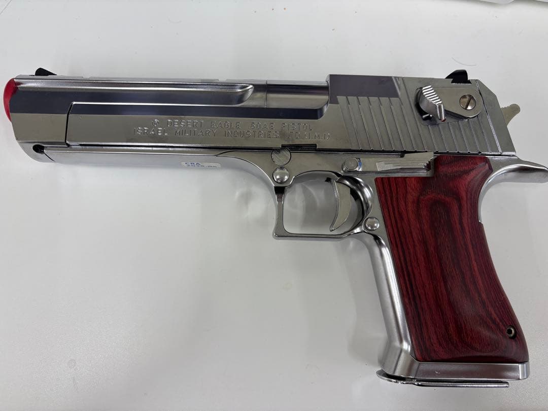 【購入前コメント必須】デザートイーグル クロームメッキ仕様　マガジン3本セット