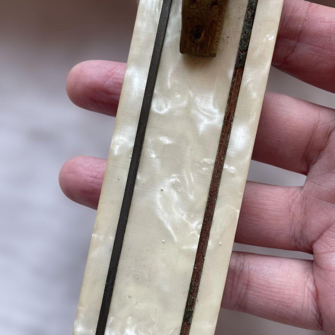 フランス　ブロカント　キリスト　十字架　キリスト教　磔刑　オブジェ　真鍮　木製