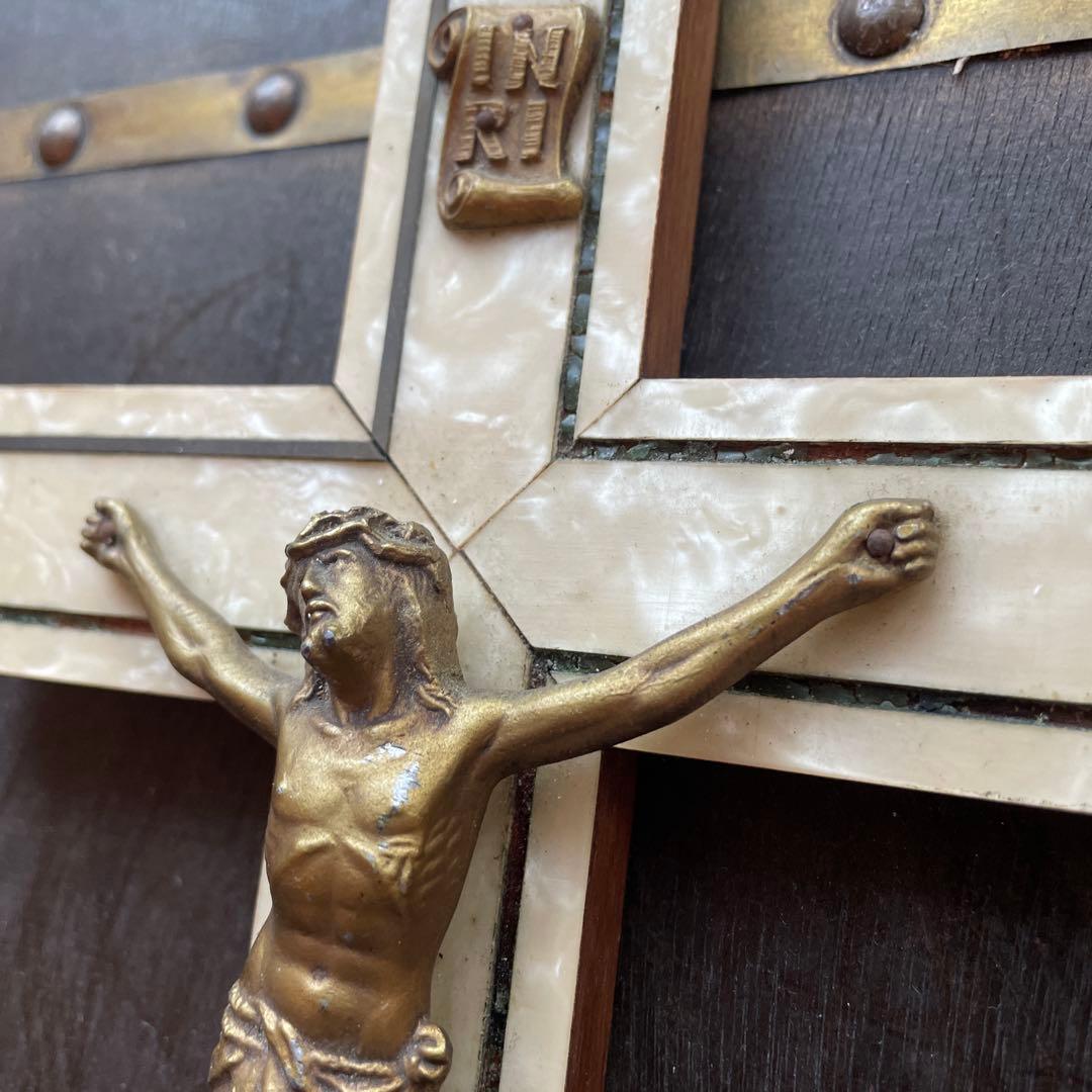 フランス　ブロカント　キリスト　十字架　キリスト教　磔刑　オブジェ　真鍮　木製