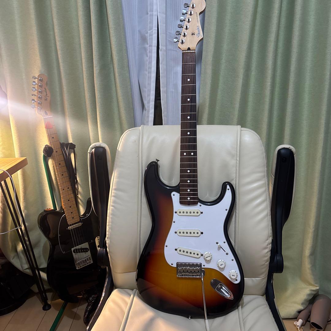 ギター Fender JAPAN Stratocaster
