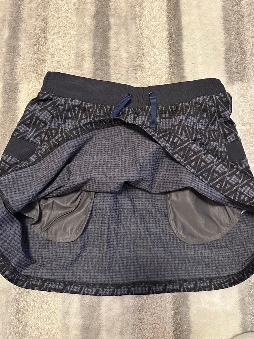 【超美品】PEARLY GATES 幾何学模様 ゴルフ スカート 1号 Mサイズ