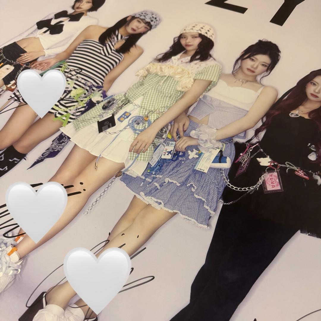 ITZY collector 直筆サイン入りポスター