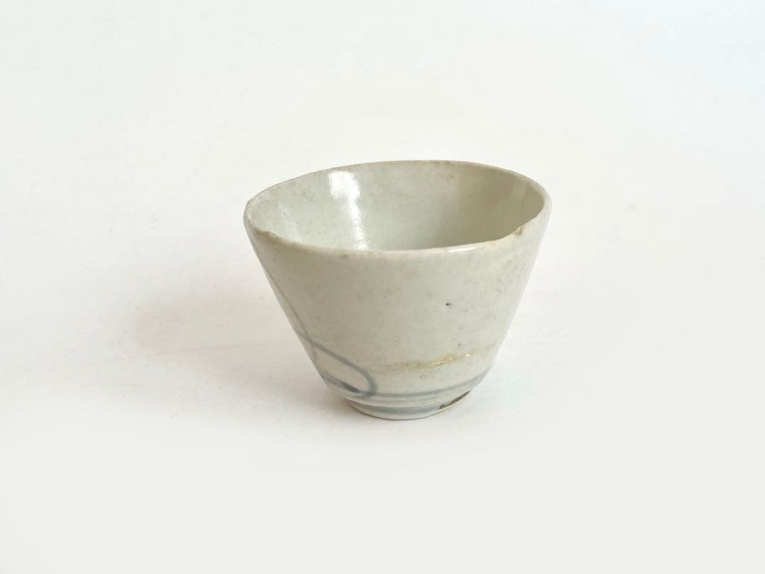 骨董　アンティーク　古伊万里　染付　草花文様　蕎麦猪口　高台付　直しあり