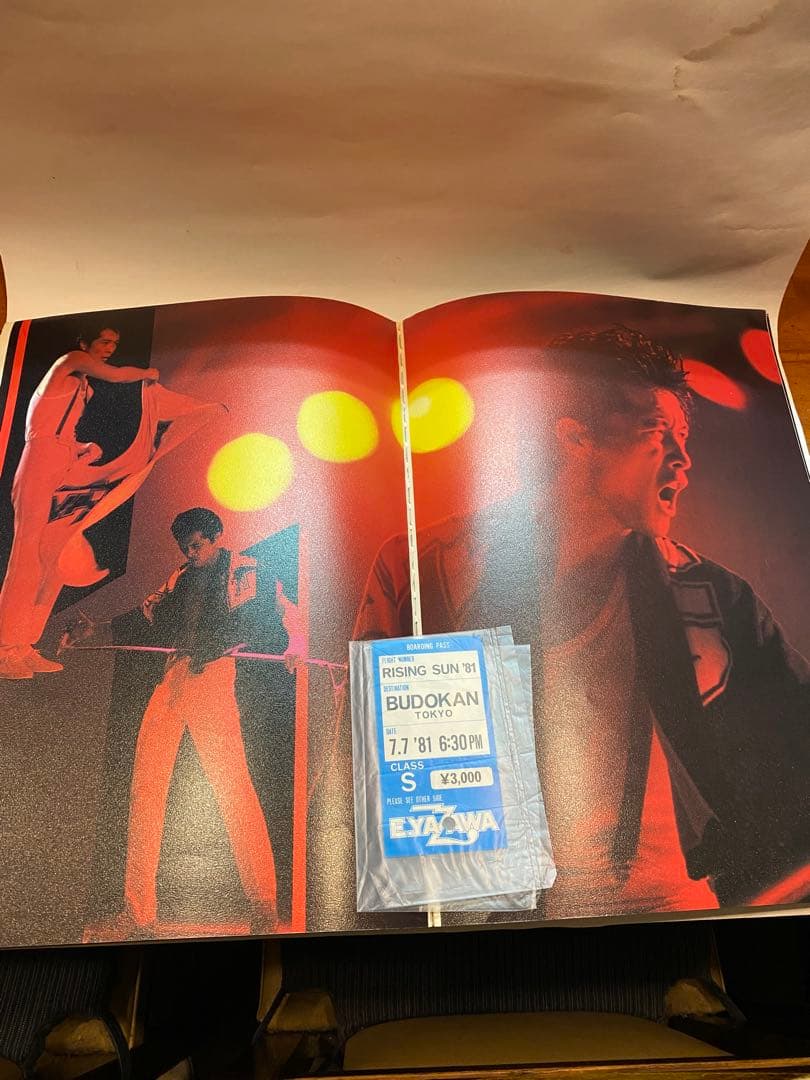 矢沢永吉　希少　サイン色紙　パンフレットRISING SUN
