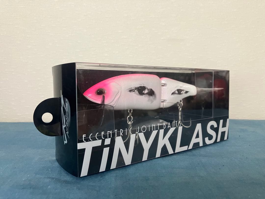 【激レア旧モデル】DRTタイニークラッシュ #rebel eye