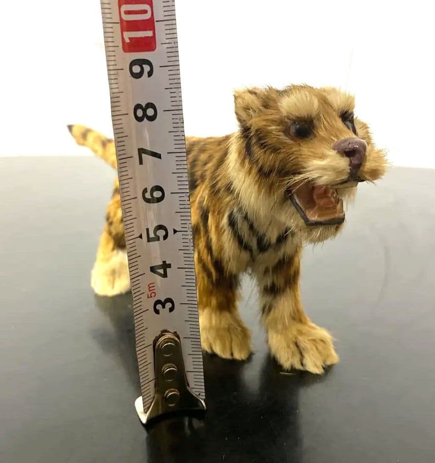 希少品　虎　剥製風　置物　リアル　オブジェ　ヴィンテージ　m7