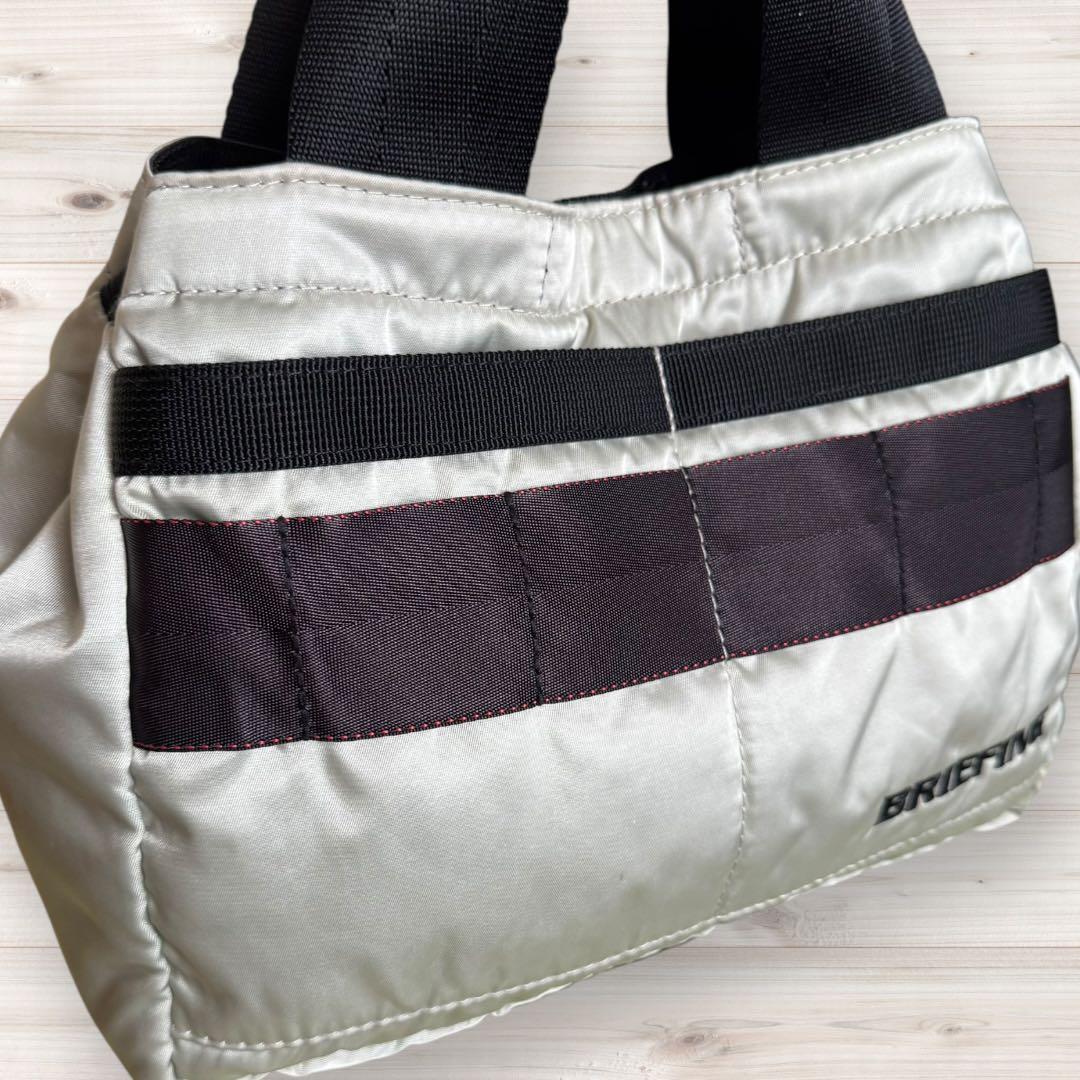人気〈BRIEFING〉カートバッグ ブリーフィング ラウンドバッグ シルバー系