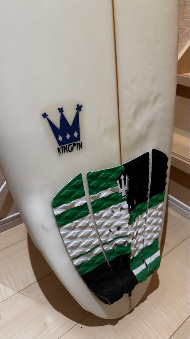 JSサーフボード　KINGPIN 5'10