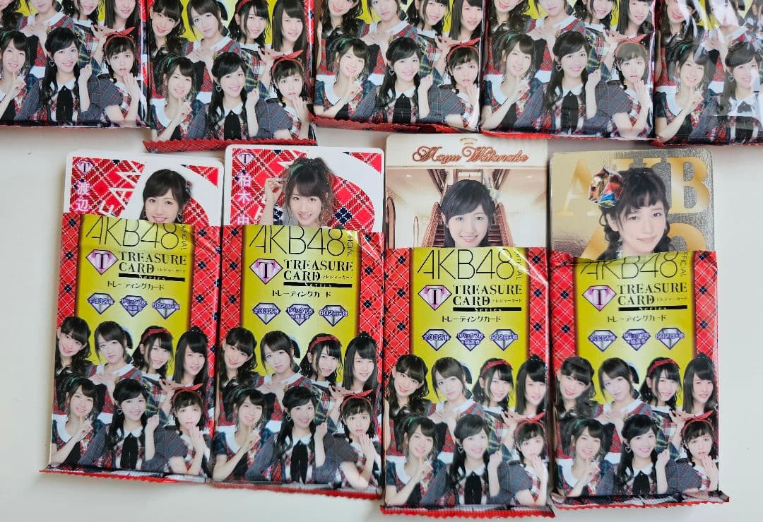 AKB48 オフィシャル トレジャーカード 約600枚まとめ トレカ
