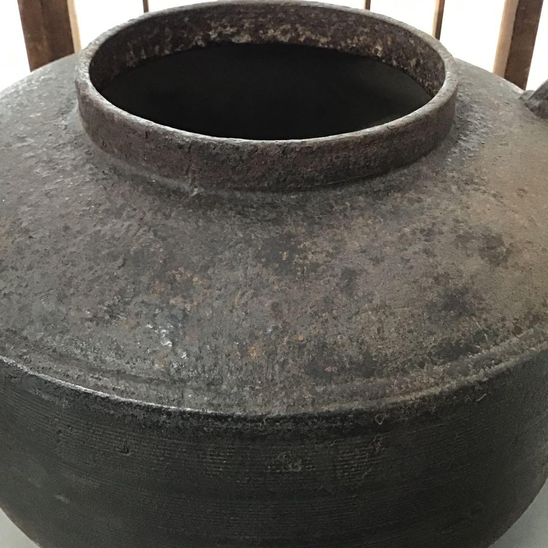 骨董品　茶道具　肩衝釜　蓋つまみ装飾豪華￼ 昭和36年以前の品　共箱　S80KK