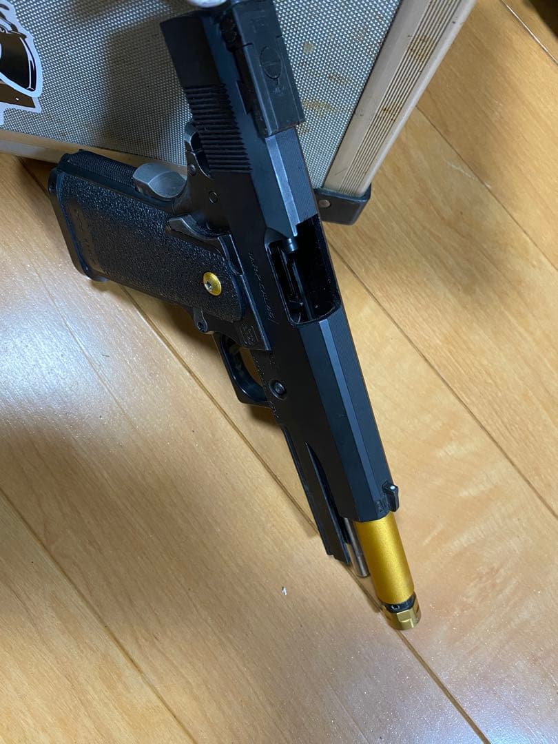 東京マルイ ハイキャパ5.1 ガスガン マガジン無し