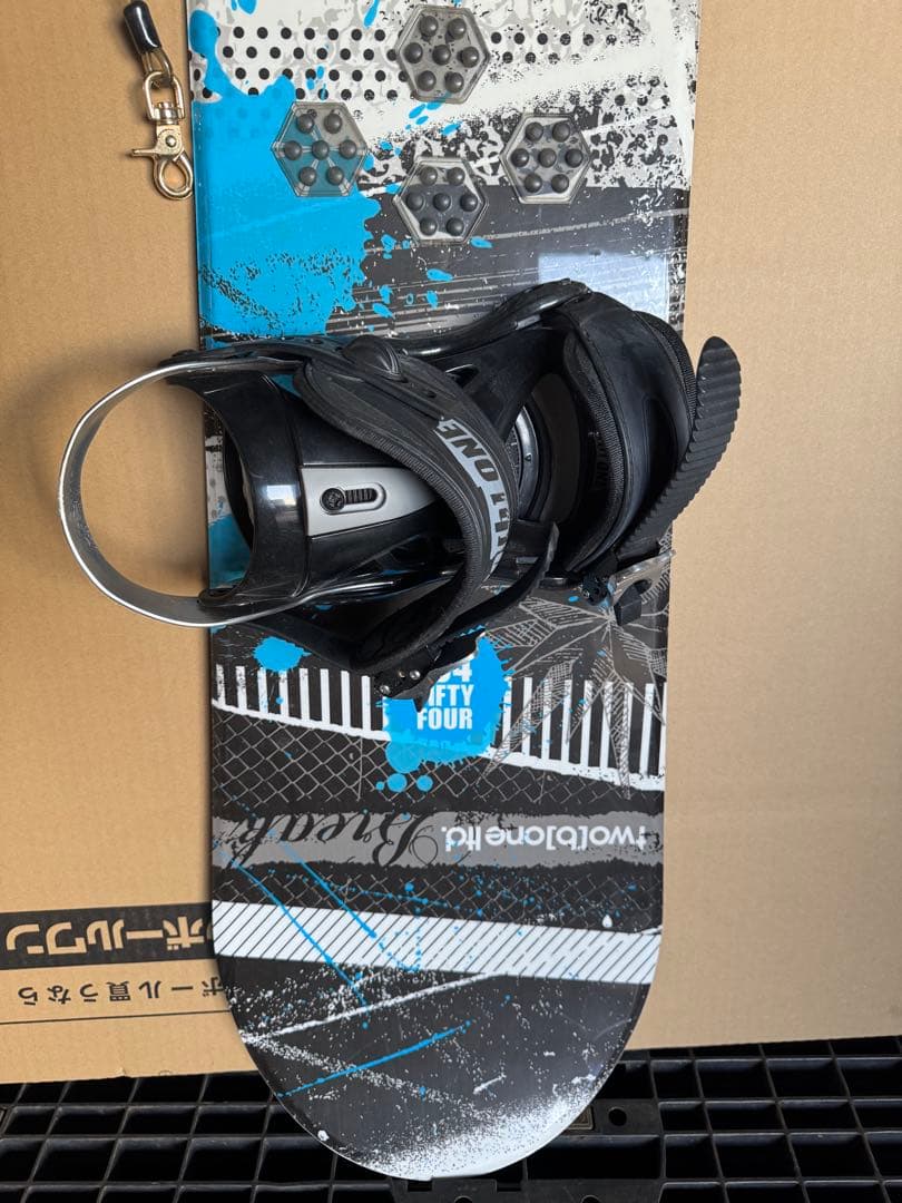 TWO B ONE スノーボード ビンディング付 154cm