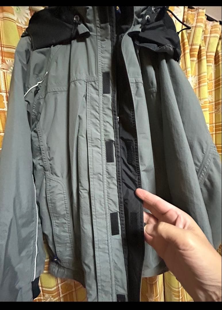 ダイワ　フィッシング防寒レイン上下ウェア