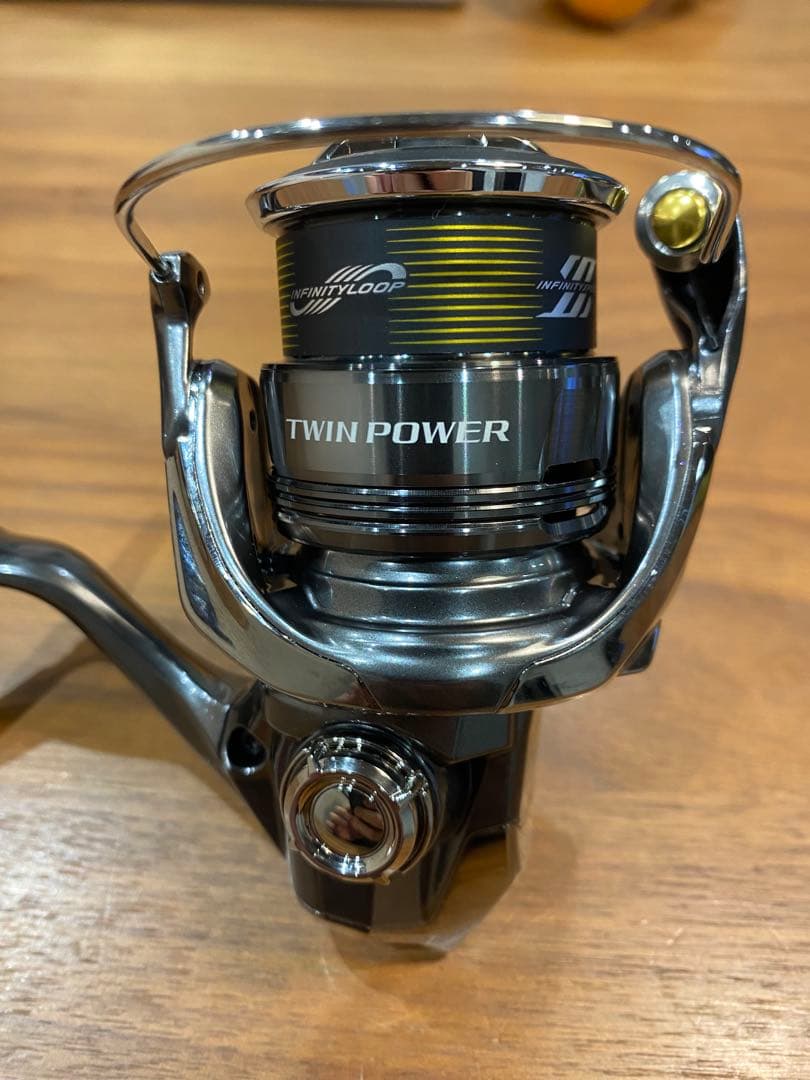 シマノ24ツインパワーC2000S