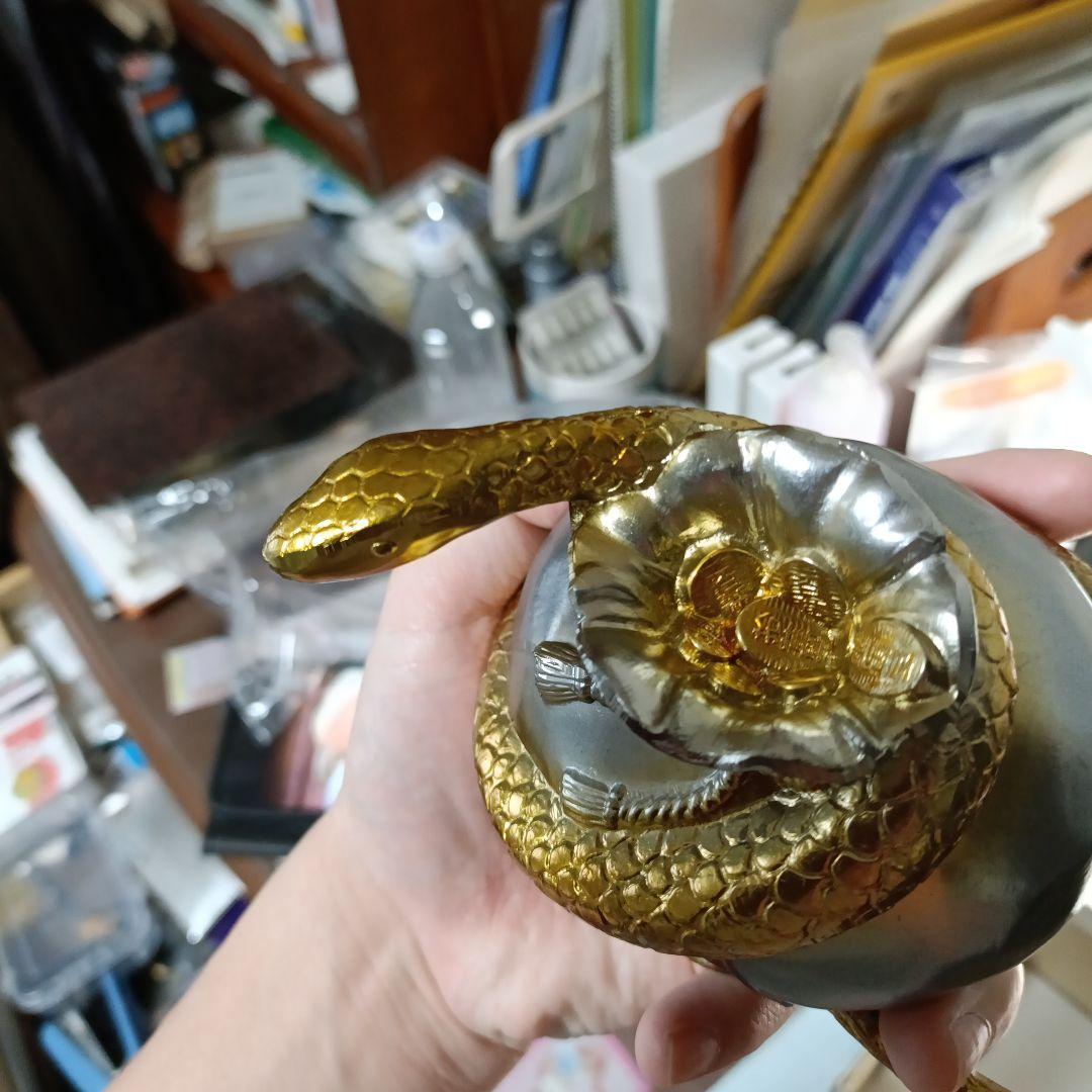 美術鮮物 金色の彫刻　大蛇モチーフ